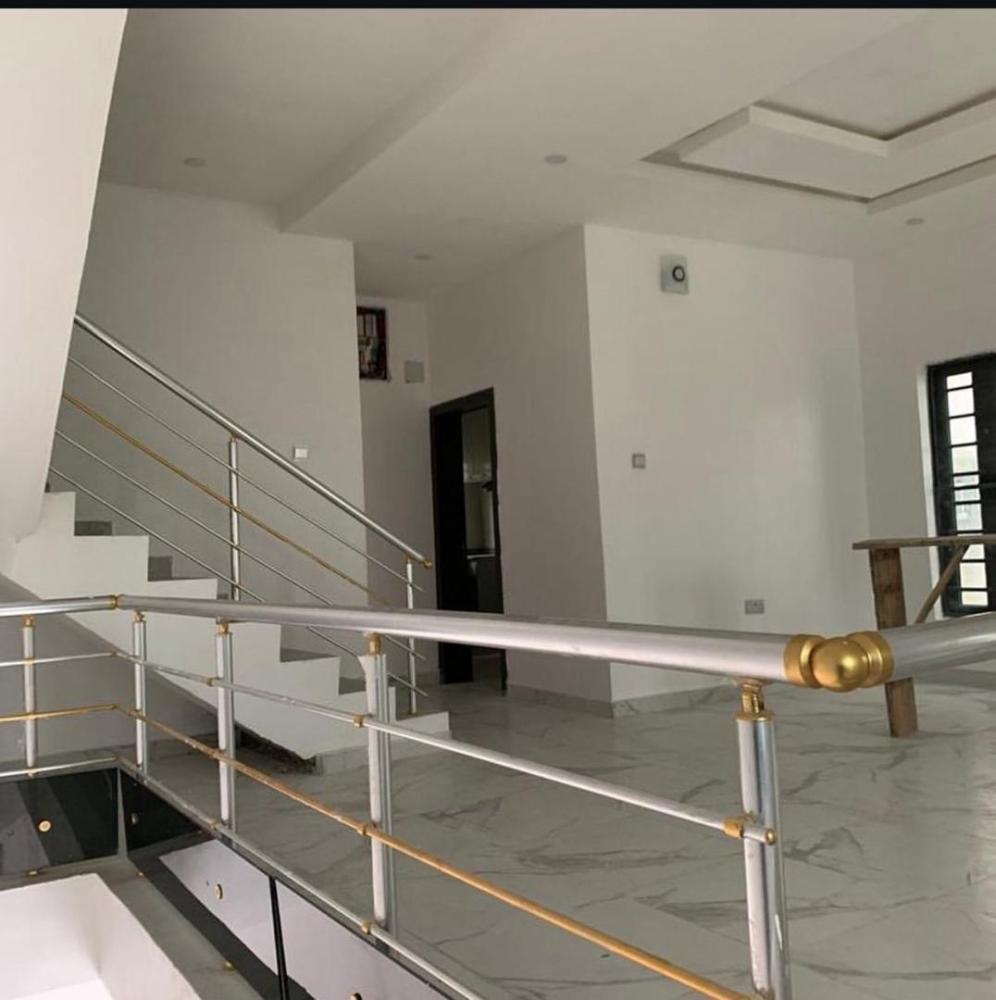 4 Bedroom Terrace Duplex Available for Rent