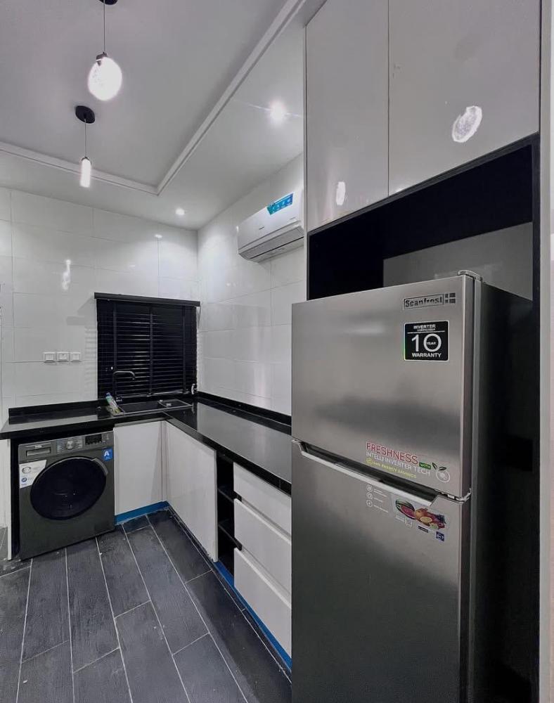 3 Bedroom Apartment With Swimming Pool|Gym| At Lekki Phase 1, Lagos