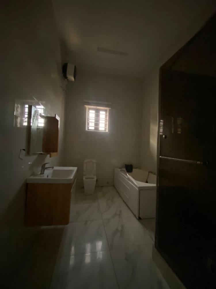 4 BEDROOM TERRACE DUPLEX FOR RENT