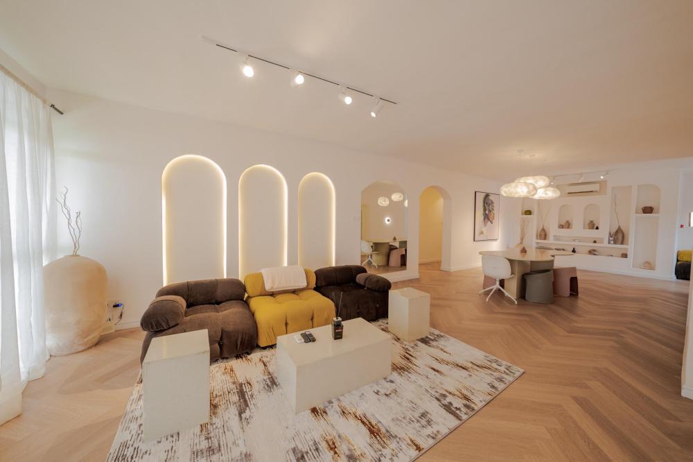 Luxury 2 Bedroom Apartment