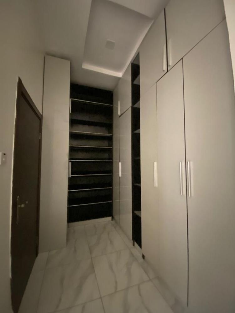 4 BEDROOM TERRACE DUPLEX FOR RENT