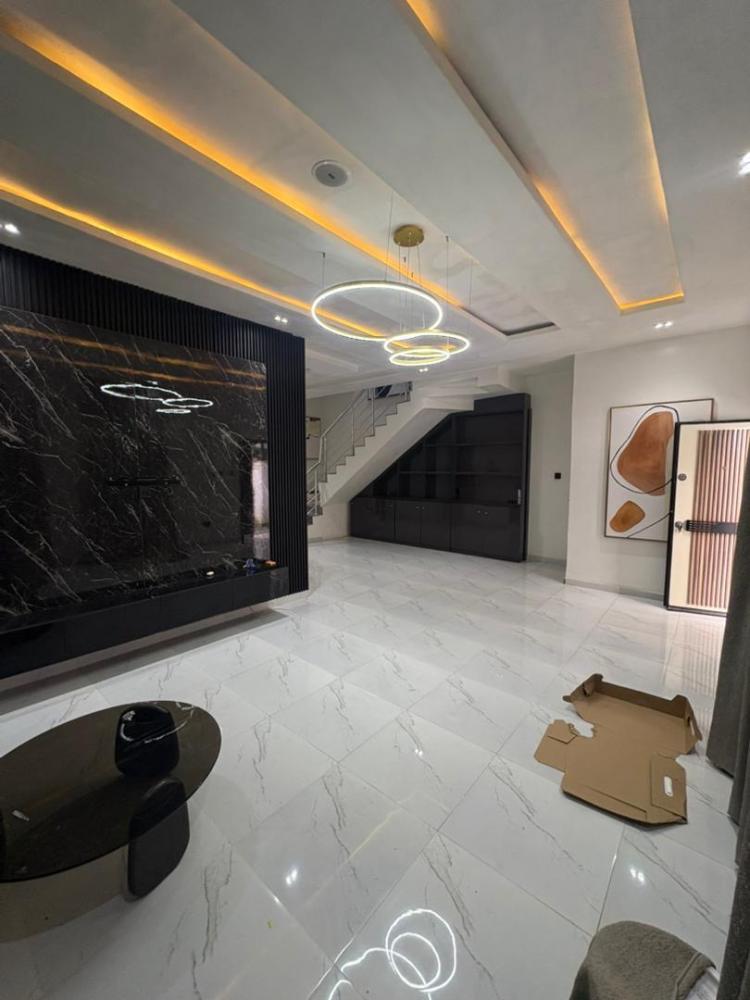 4 BEDROOM SEMI DETACHED DUPLEX FOR RENT