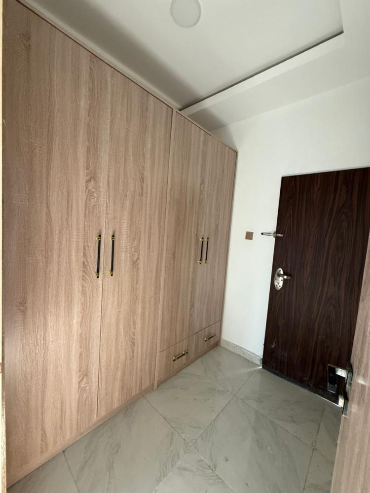 4 BEDROOM FULLY DETACHED DUPLEX FOR SALE