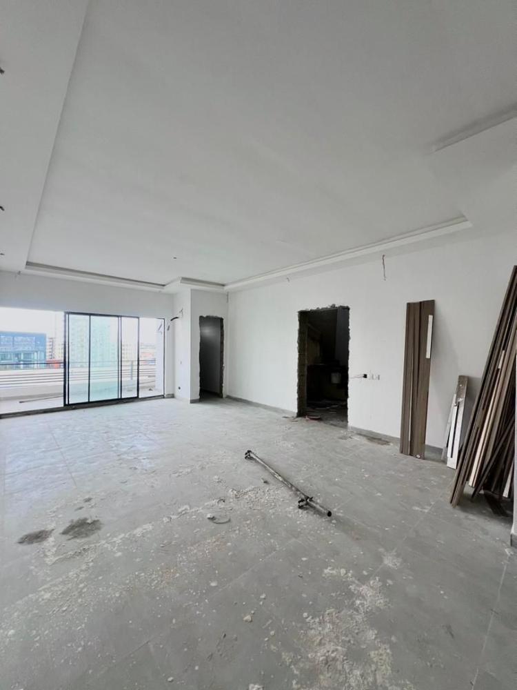 FOR RENT: 12 UNITS OF LUXURY 2 BEDROOM APARTMENT WITH BQ, ELEVATOR, GYM AND SWIMMING POOL.  📍LEKKI PHASE ONE.