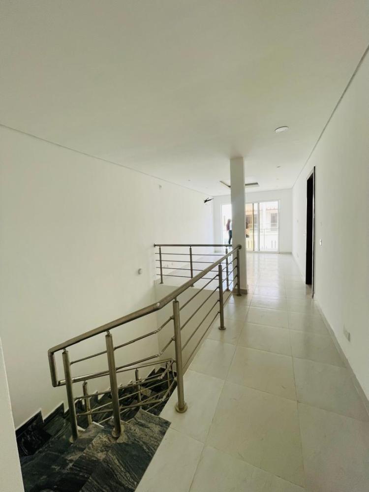 For Rent: 3 bedroom terrace duplex  📍: Ikota, Lekki.