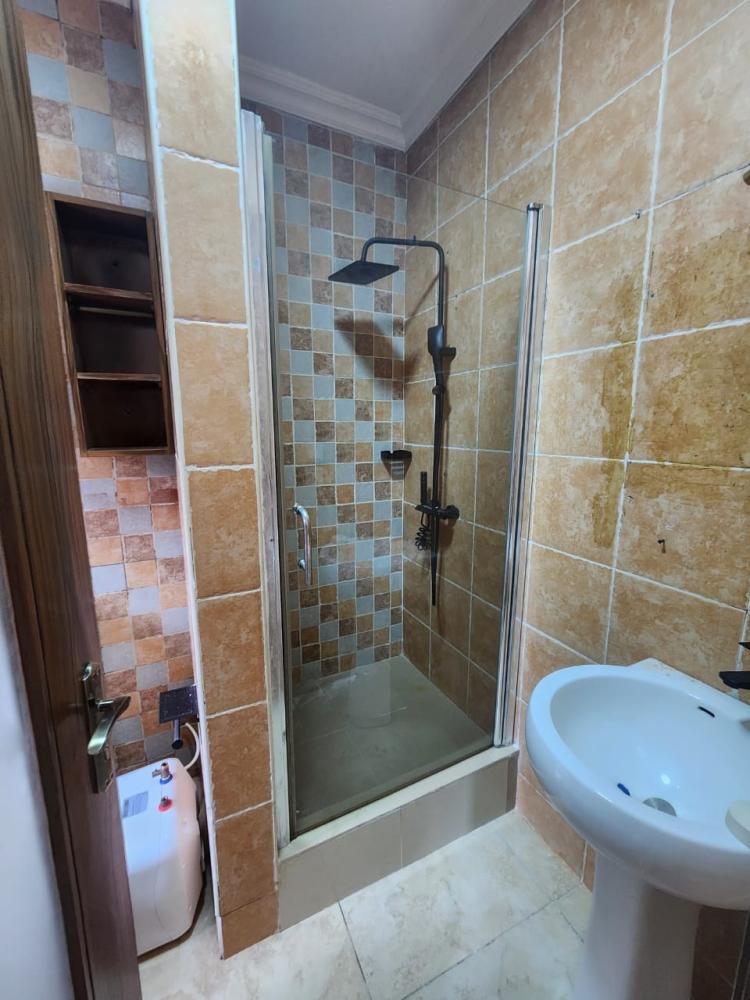 SERVICED 4 BEDROOM FLAT WITH BQ,FITTED KITCHEN,EN-SUITE ROOMS,