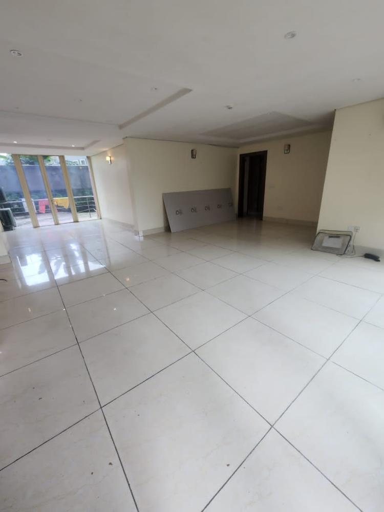 SERVICED 4 BEDROOM FLAT WITH BQ,FITTED KITCHEN,EN-SUITE ROOMS,