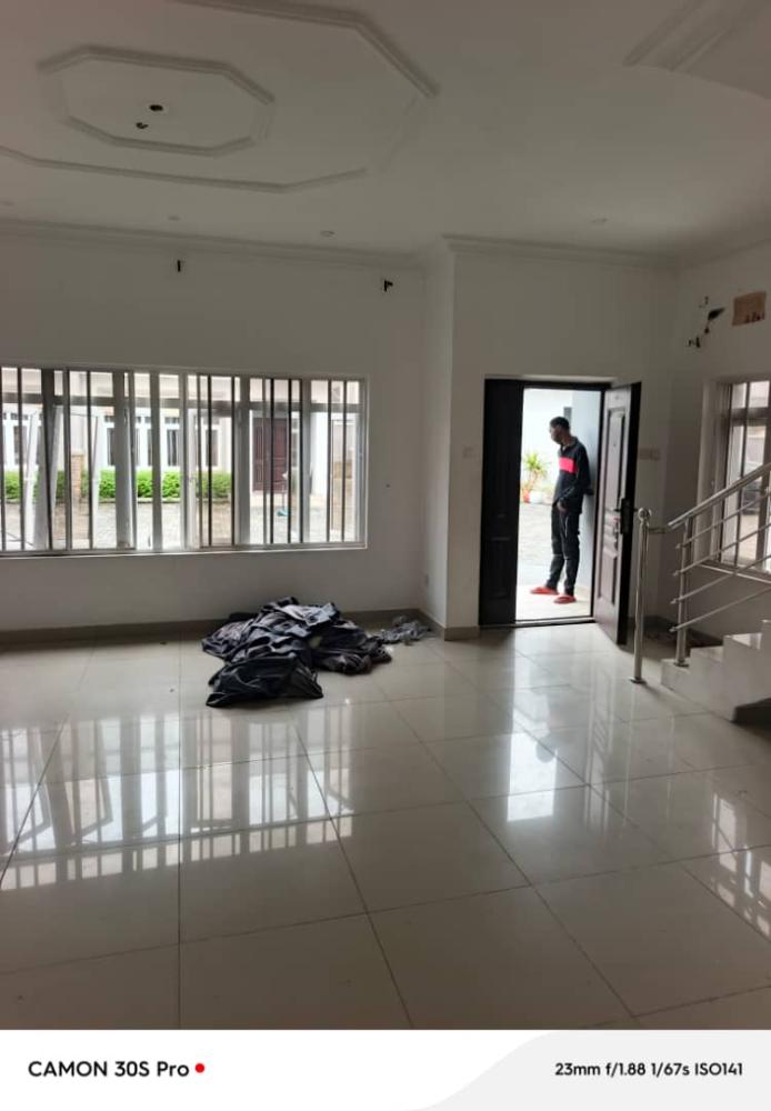 3 Bedroom Semi Detached Duplex With a Bq