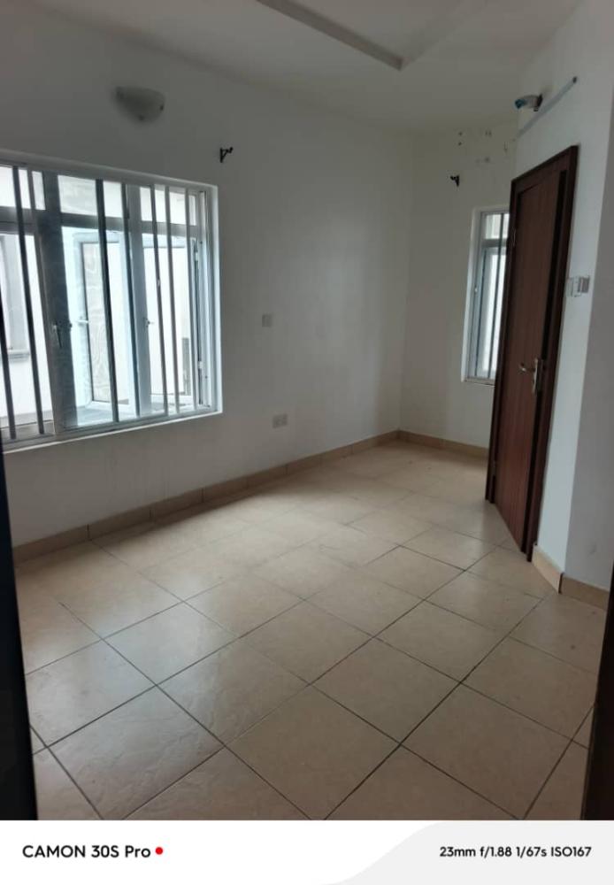 3 Bedroom Semi Detached Duplex With a Bq