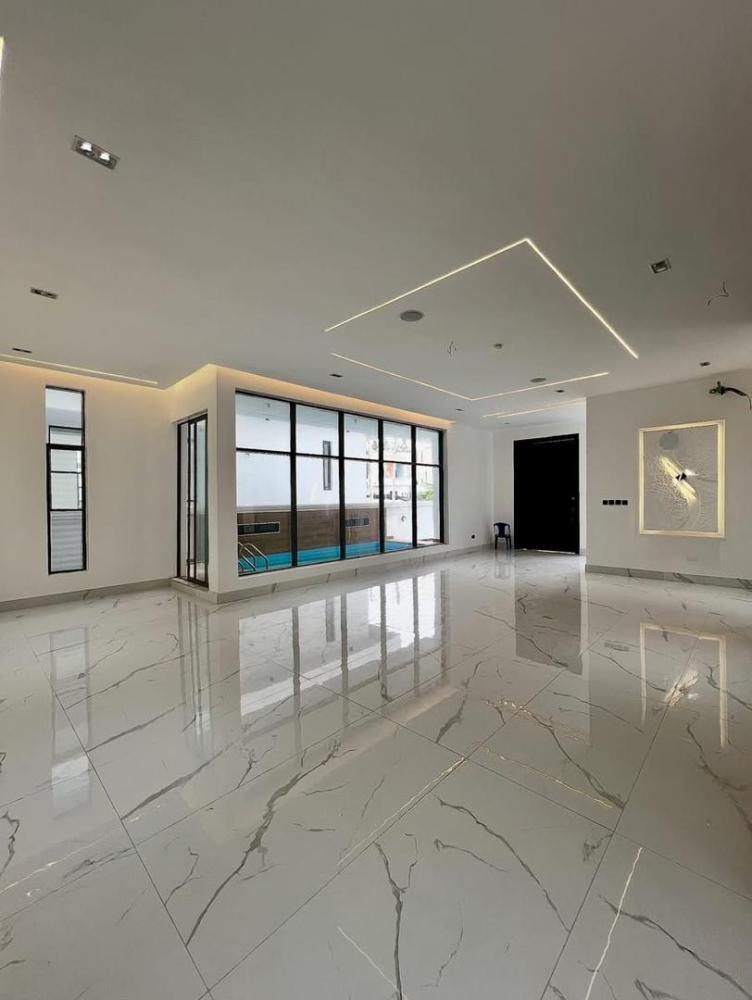 LEKKY COUNTY, LEKKI | N580M CONTEMPORARY 5 BEDROOM FULLY DETACHED DUPLEX WITH SWIMMING POOL, 5 CARS SPACE FOR SALE ‼️‼️