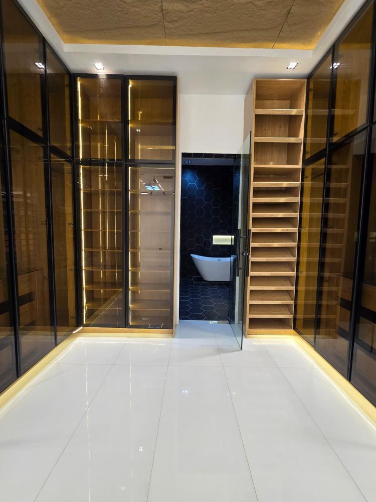 5-Bedroom Detached Duplex + BQ • Lekki Phase 1 • ₦1.5BN*