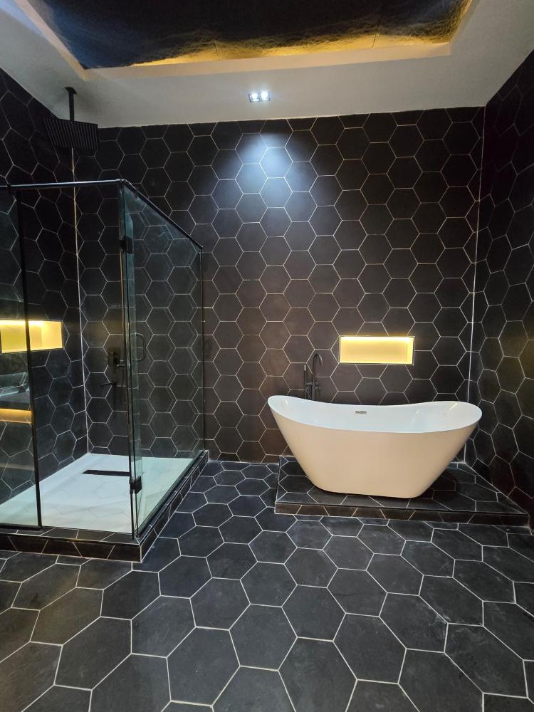 5-Bedroom Detached Duplex + BQ • Lekki Phase 1 • ₦1.5BN*