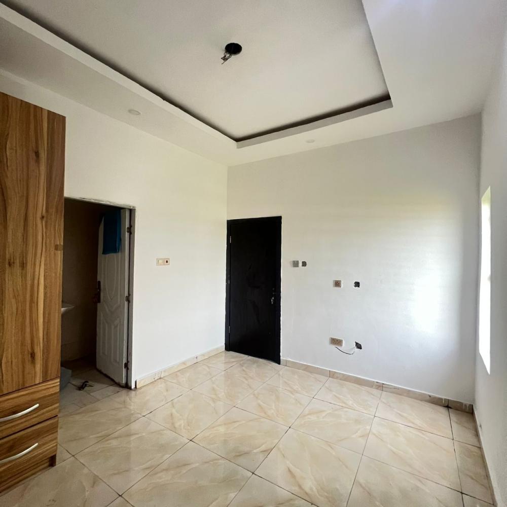 2 BED || 3 MILLION || AJAH, LEKKI LAGOS