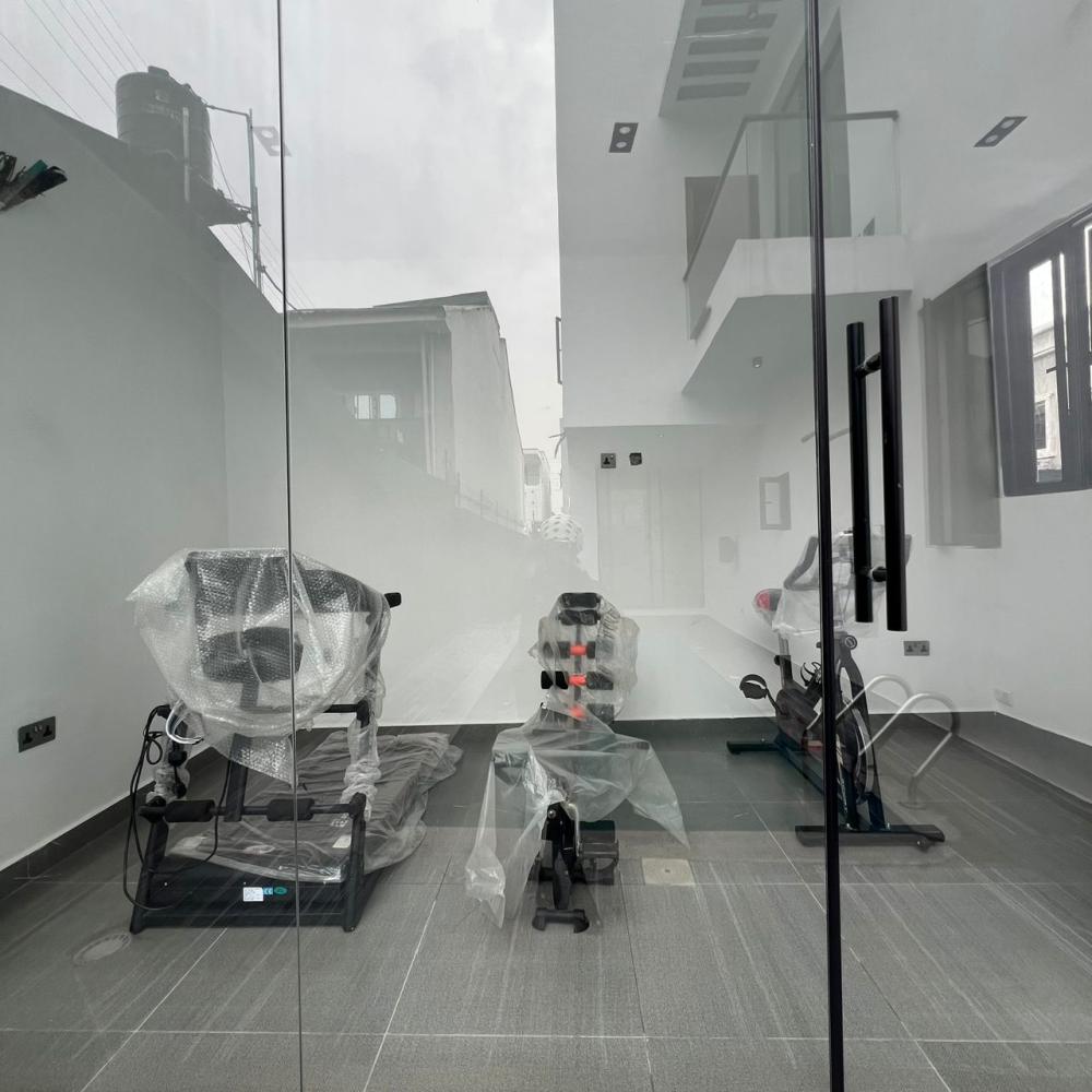 5 BED&amp; 2BQ || 1.2 BILLION ||LEKKI PHASE 1, LAGOS