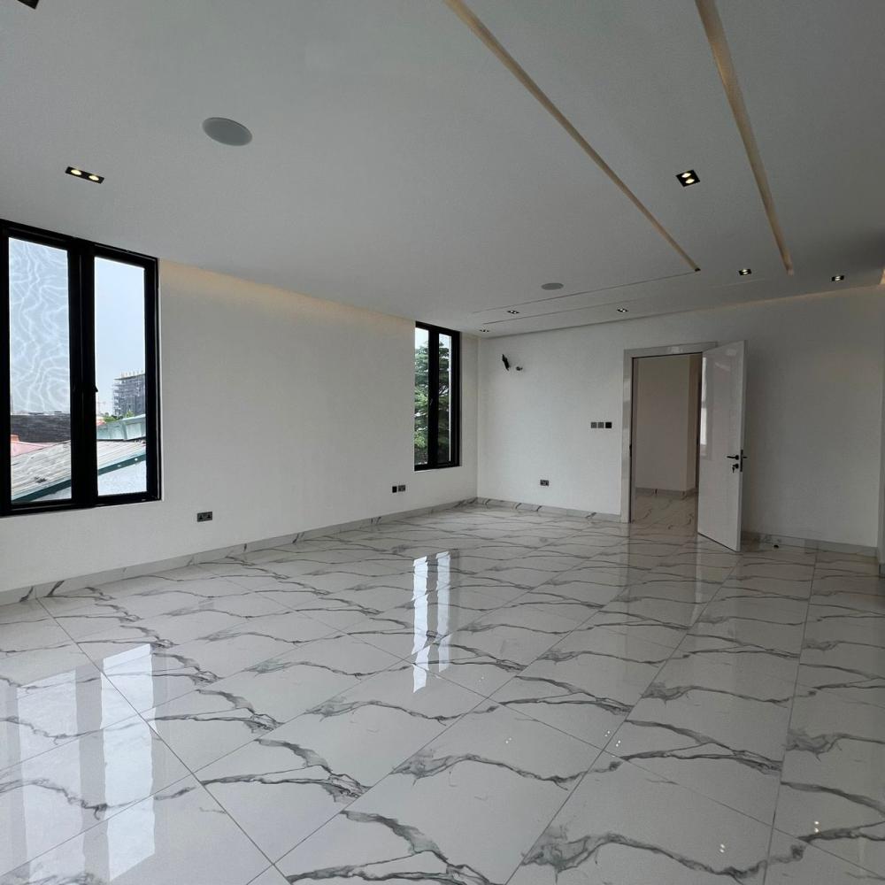 5 BED&amp; 2BQ || 1.2 BILLION ||LEKKI PHASE 1, LAGOS