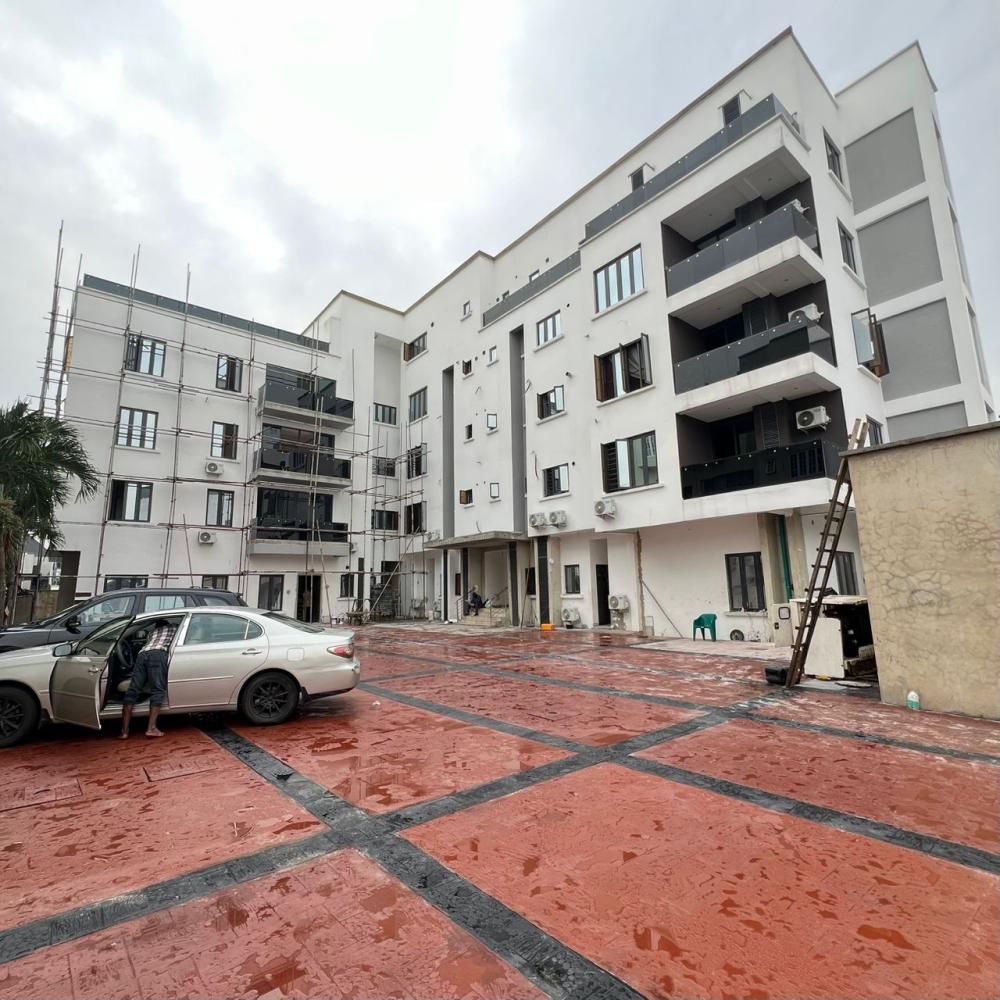 2 BED || 300 MILLION || IKATE, LEKKI,LAGOS