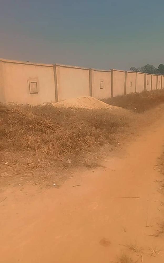 Sterling Homes Moriah Parks and Garden is well-positioned just a few minutes from Lagos State Government Housing Estate, Lagos State Resettlement Center and one of the top ranking private universities in Nigeria, Caleb University. This estate is aesthetically designed and suitable affordable, modern living.