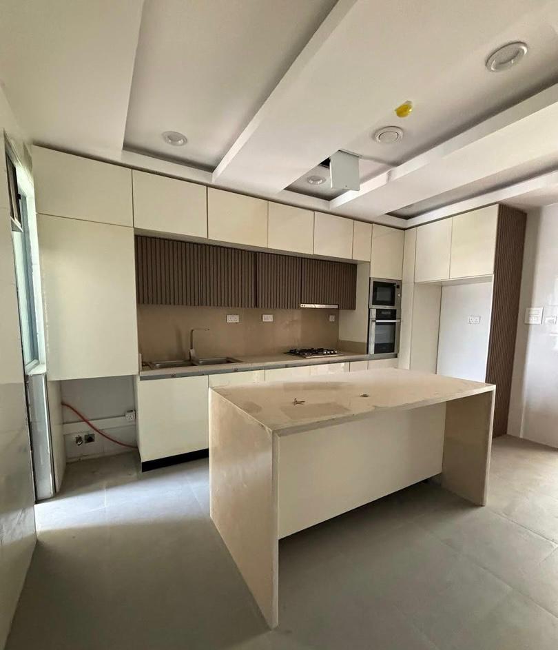 Luxury Newly Built 3 Bedroom Apartment at Lekki Phase 1 for Sale