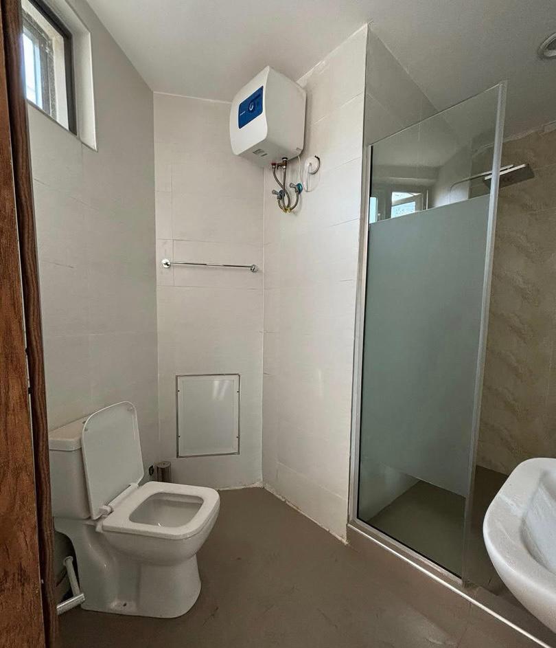 Luxury Newly Built 3 Bedroom Apartment at Lekki Phase 1 for Sale