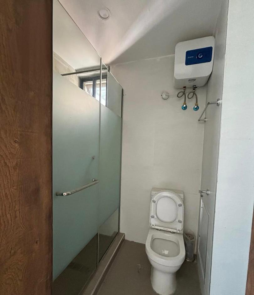 Luxury Newly Built 3 Bedroom Apartment at Lekki Phase 1 for Sale