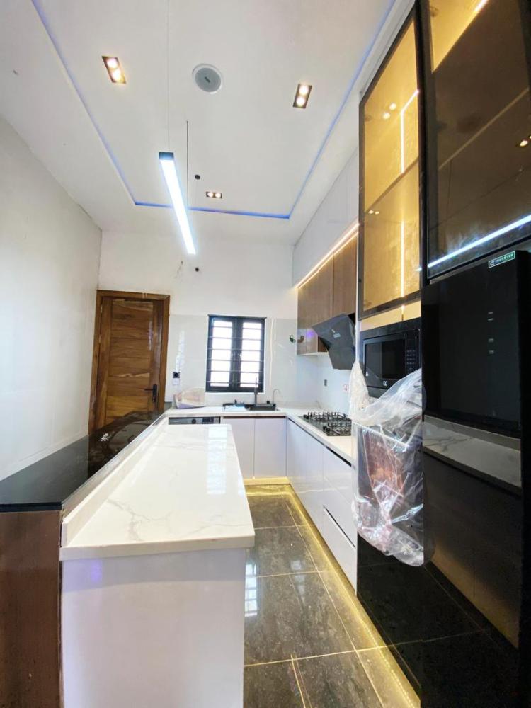 2 BEDROOM APARTMENT WITH ELEVATOR AND POOL AT VICTORIA ISLAND LAGOS