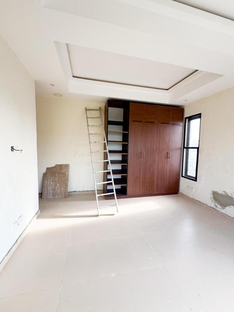 2 BEDROOM APARTMENT WITH ELEVATOR AND POOL AT VICTORIA ISLAND LAGOS