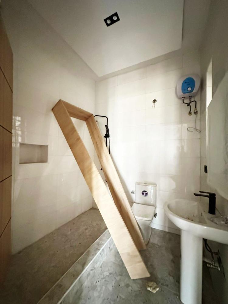 2 BEDROOM APARTMENT WITH ELEVATOR AND POOL AT VICTORIA ISLAND LAGOS