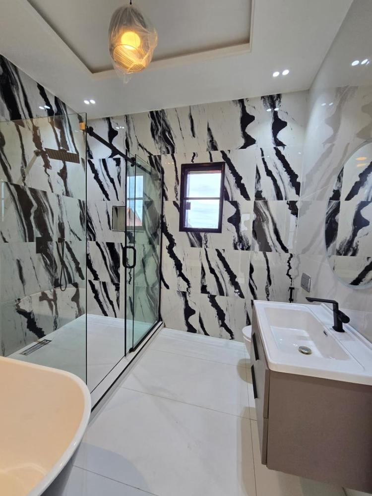 4 Bedroom Fully Detached Duplex at Lekki Phase 1.