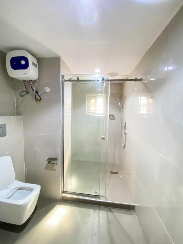 3 BEDROOM APARTMENT AVAILABLE AT LEKKI PHASE 1, LEKKI, LAGOS STATE.