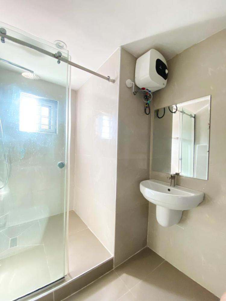 3 BEDROOM APARTMENT AVAILABLE AT LEKKI PHASE 1, LEKKI, LAGOS STATE.