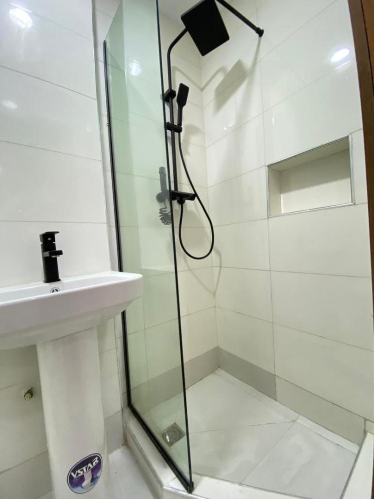 2 BEDROOM APARTMENT WITH SWIMMING POOL AND ELEVATOR LOCATED AT LEKKI PHASE 1