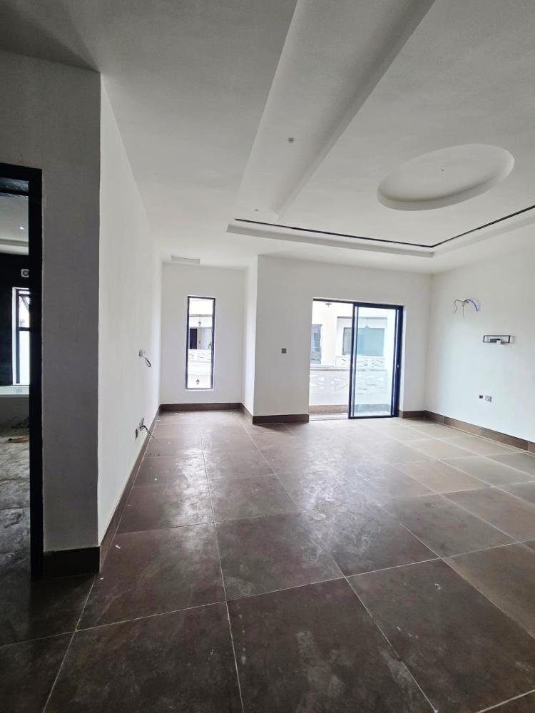 5 BEDROOM TERRACE  DUPLEX WITH SWIMMING POOL AT IKOYI LAGOS