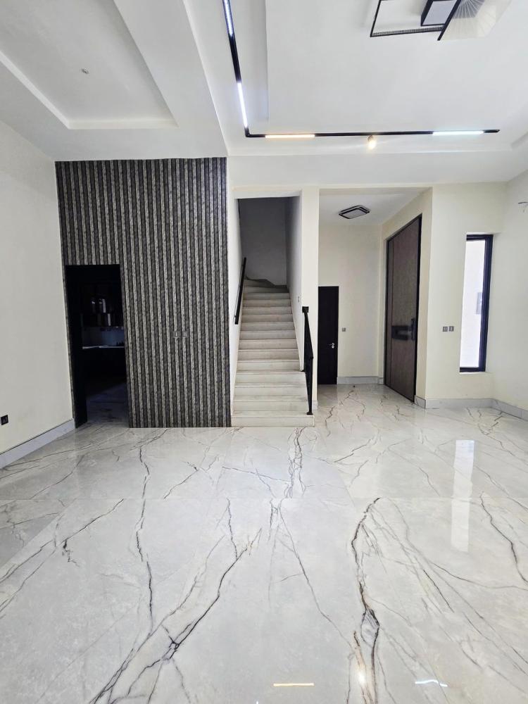 5 BEDROOM TERRACE  DUPLEX WITH SWIMMING POOL AT IKOYI LAGOS