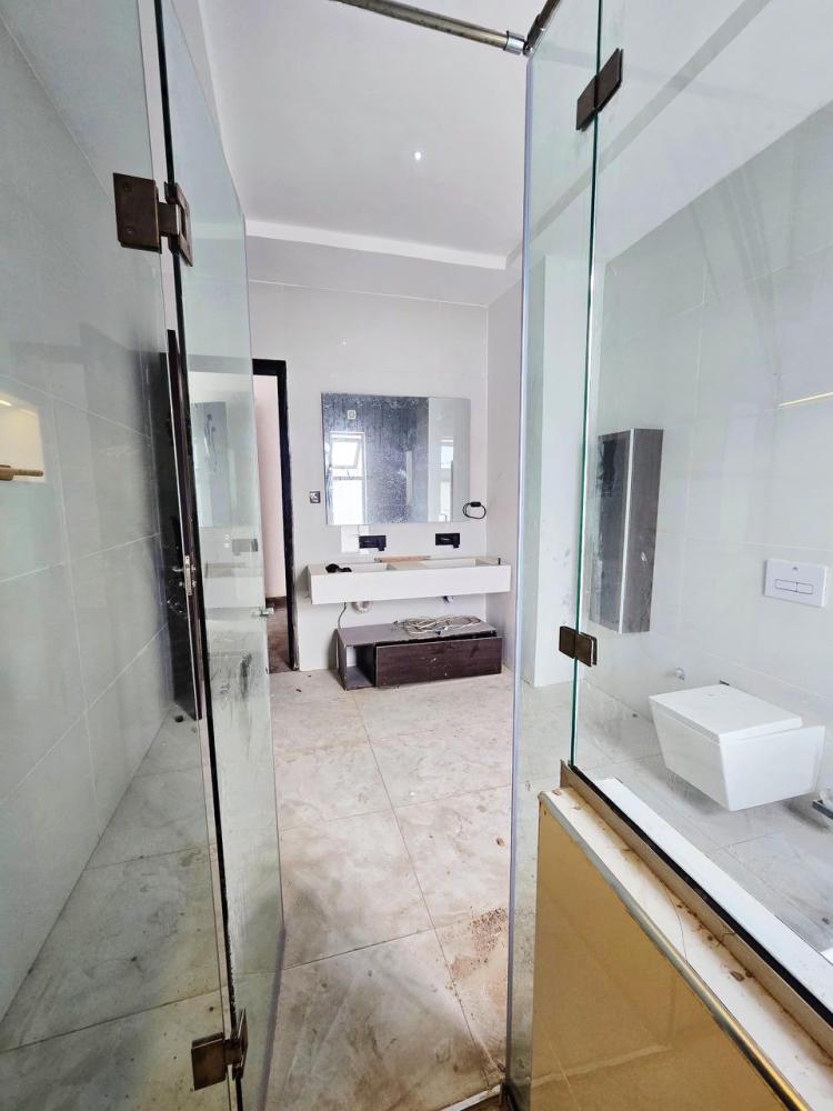 5 BEDROOM TERRACE  DUPLEX WITH SWIMMING POOL AT IKOYI LAGOS