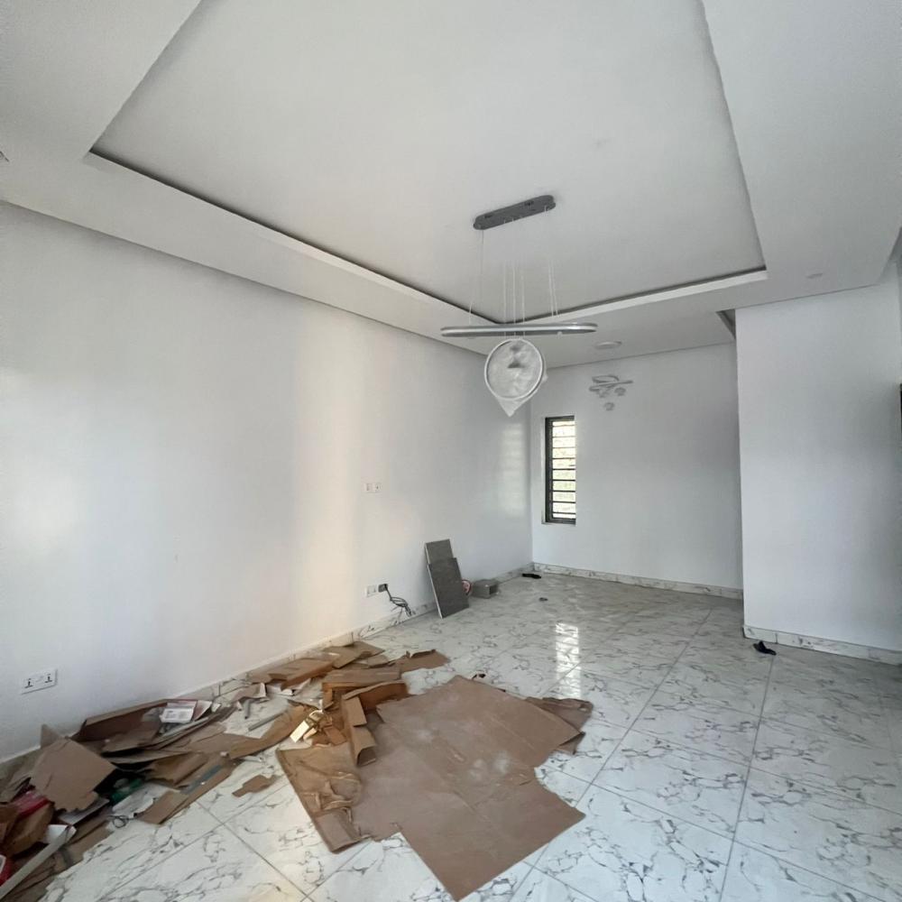 1 BEDROOM APARTMENT AT AJAH LEKKI LAGOS