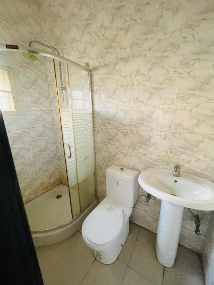 5 BEDROOM FULLY DETACHED DUPLEX AVAILABLE AT IKOTA, LEKKI