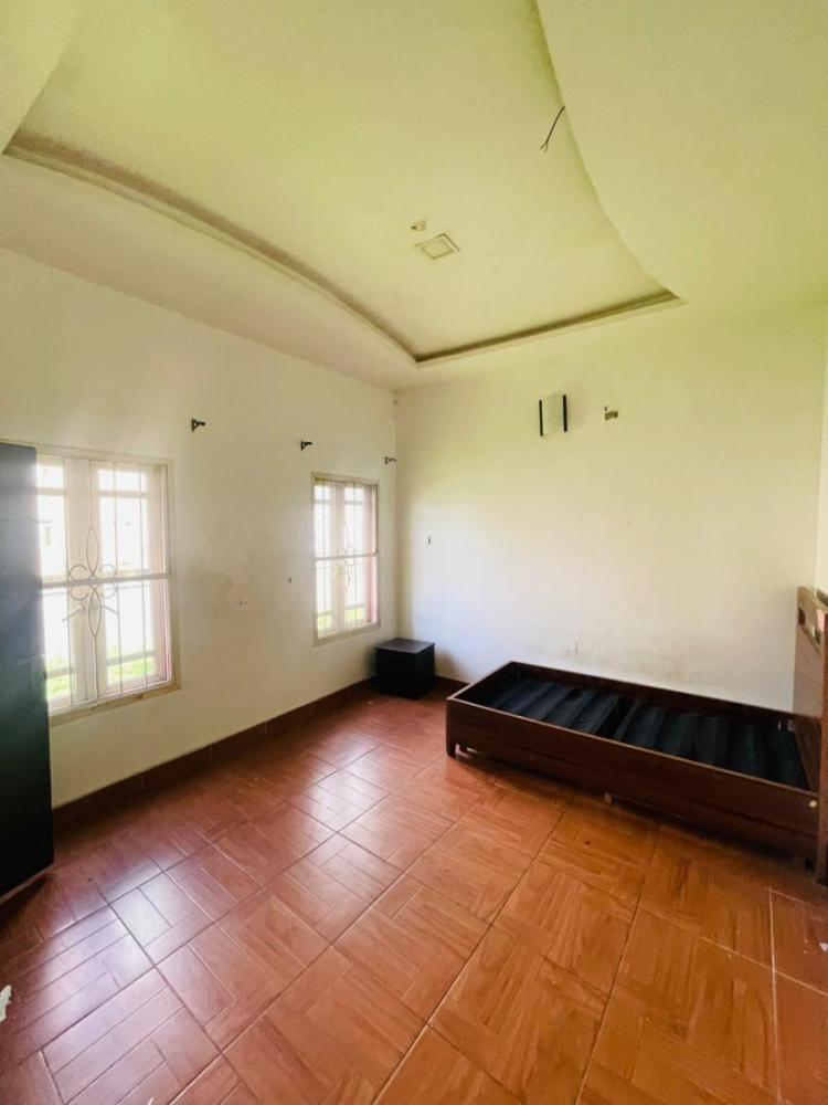 5 BEDROOM FULLY DETACHED DUPLEX AVAILABLE AT IKOTA, LEKKI