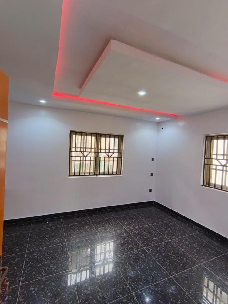 3 BEDROOM APARTMENT AVAILABLE AT OLOGOLO, LEKKI
