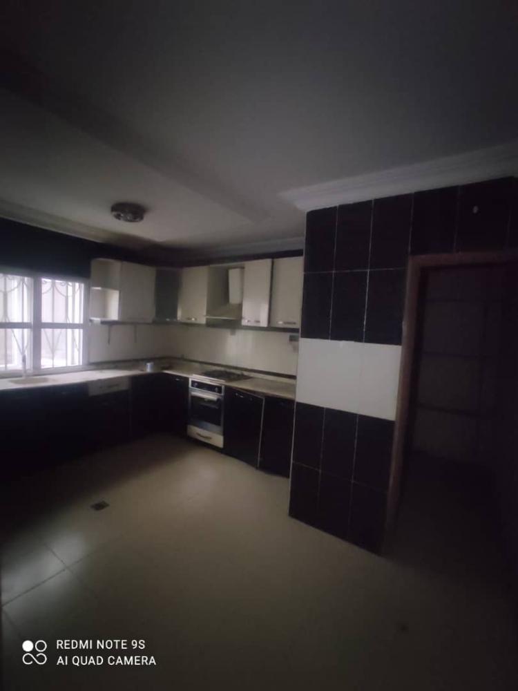 3 BEDROOM TERRACE DUPLEX AVAILABLE, LOCATED AT ILAJE, AJAH.