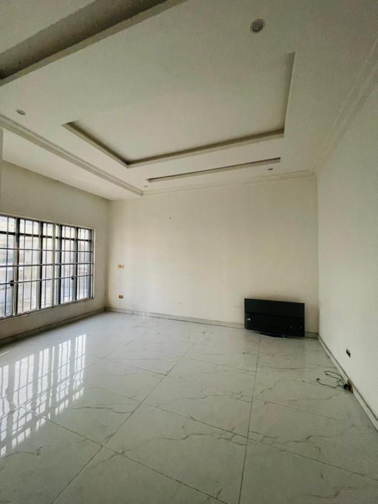 4 BEDROOM SEMI DETACHED DUPLEX AT CHEVRON, LEKKI