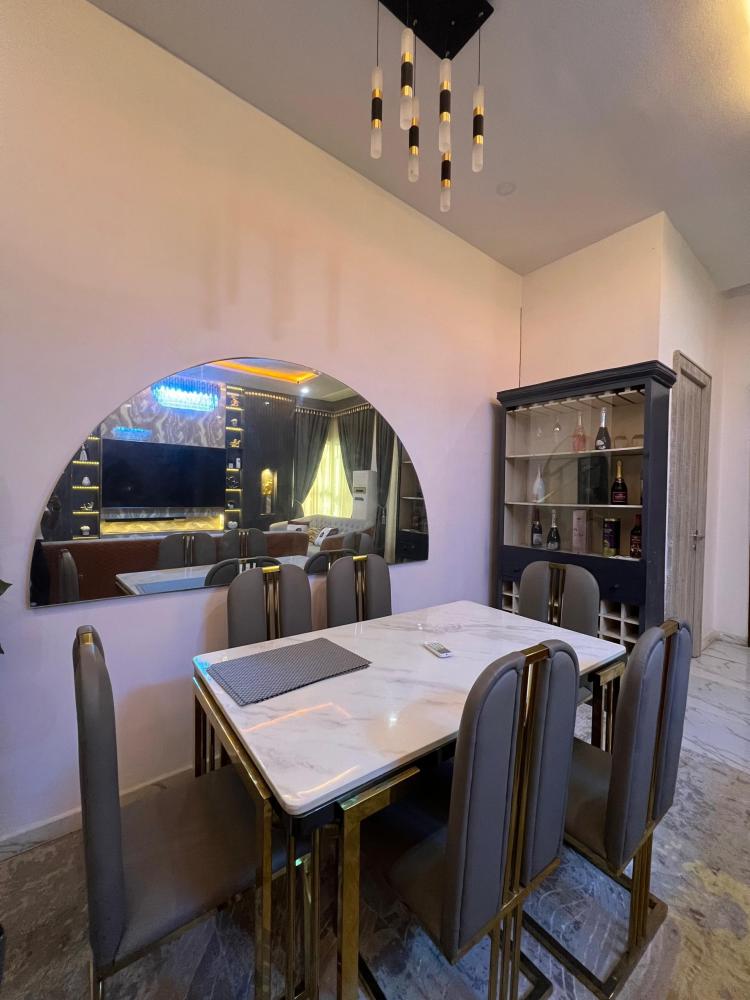 4 bedroom semi-detached duplex with a BQ.