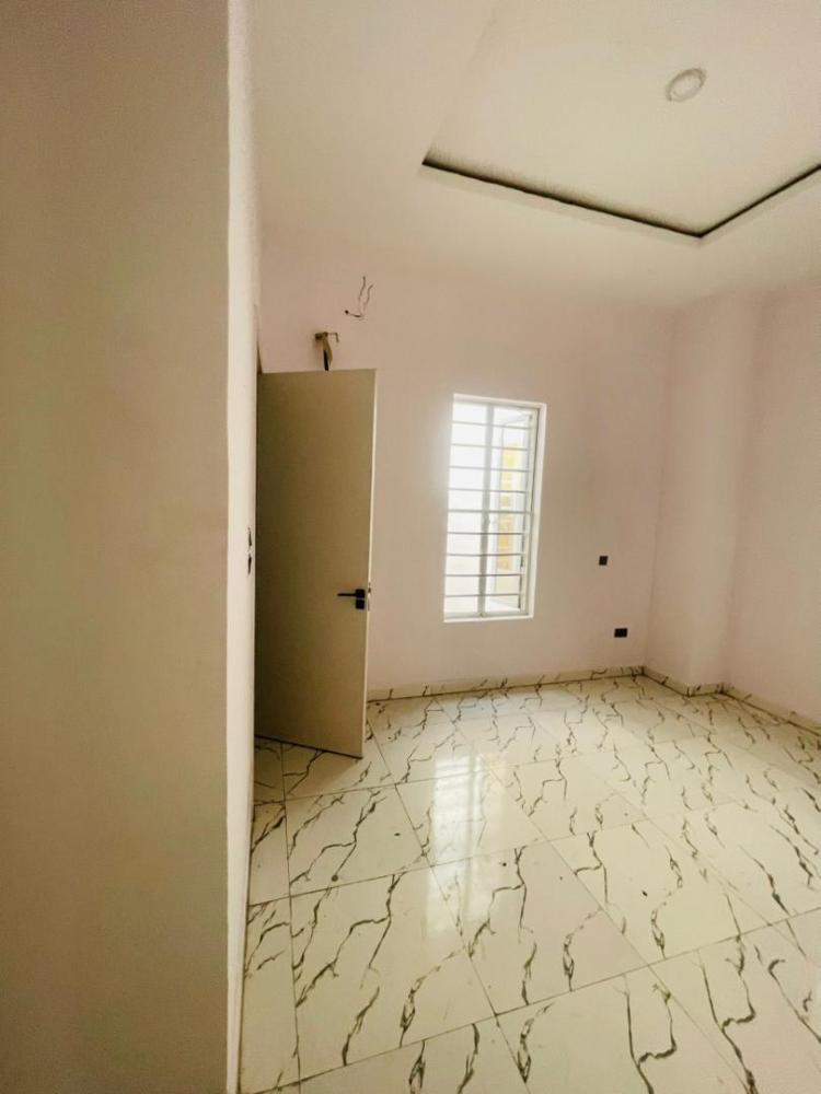 5 bedroom semi detached duplex  With a bq Available for rent 