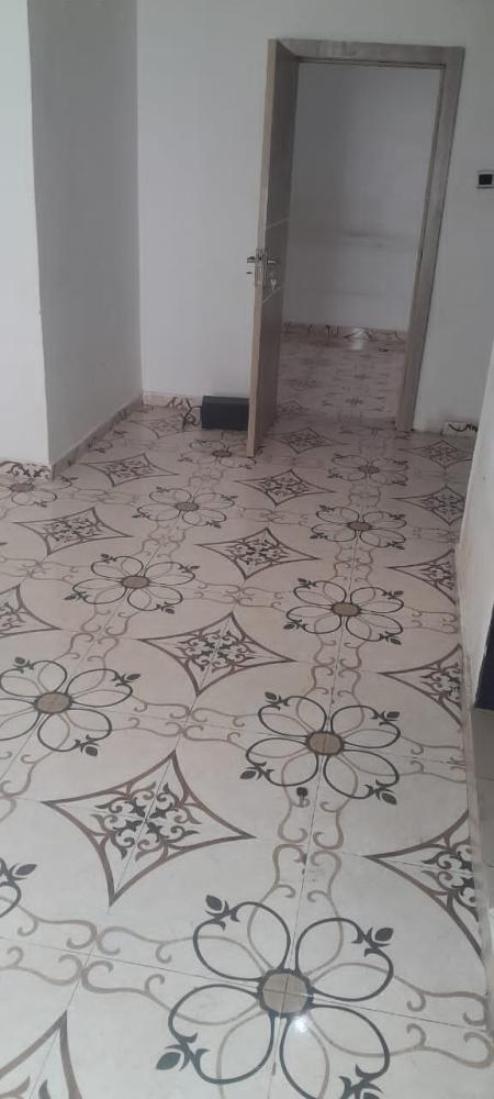 2bed rooms upstairs flat