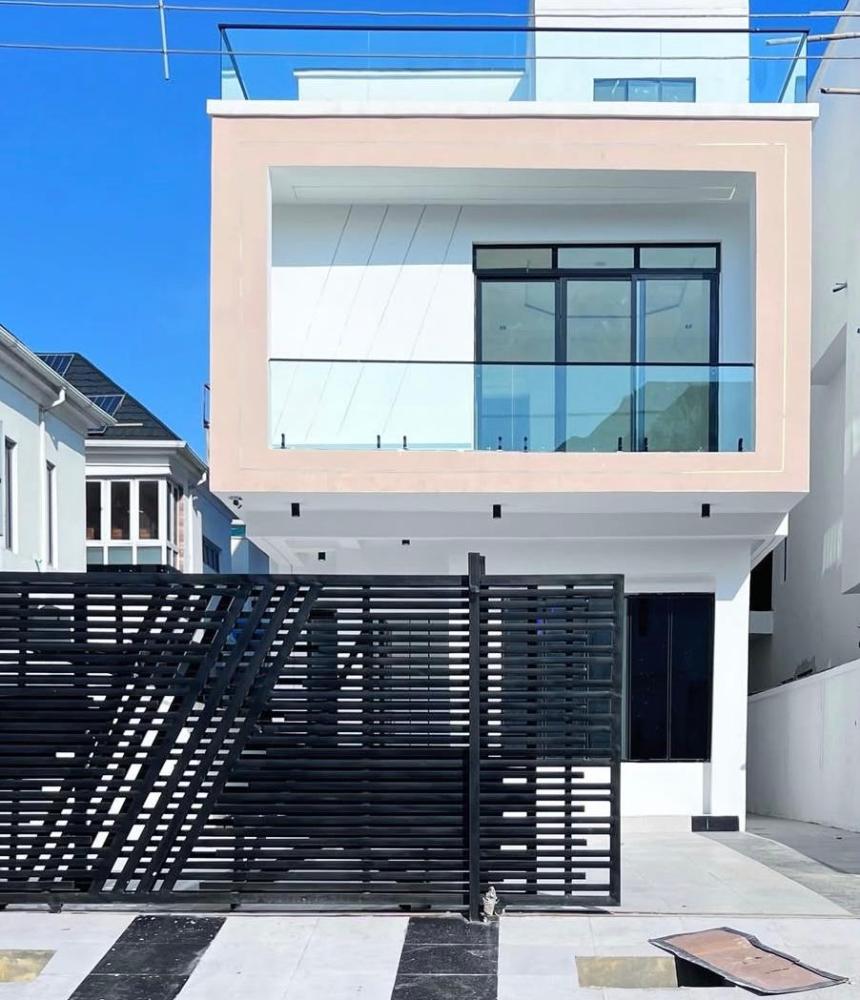 5 BEDROOM FULLY DETACHED DUPLEX WITH ROOF TOP TERRACE, WITH SWIMMING POOL AND BQ LOCATED AT OLOGOLO, LEKKI