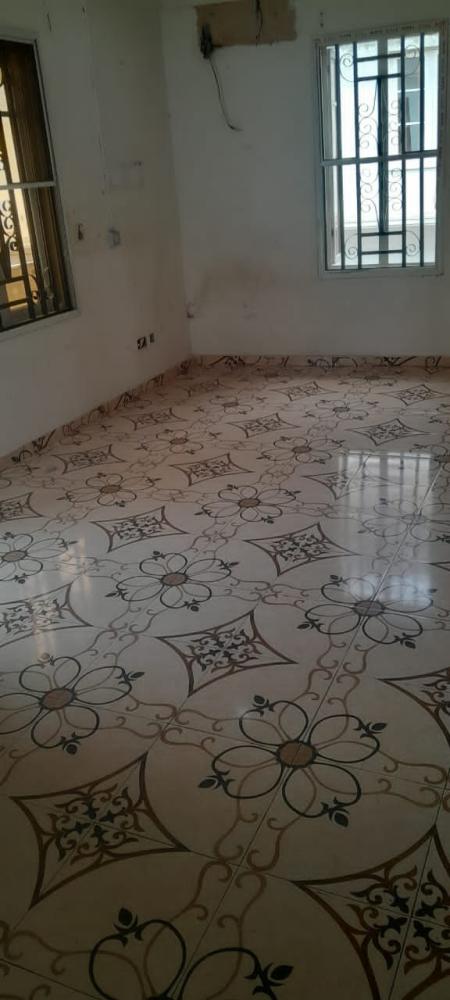 2bed rooms upstairs flat