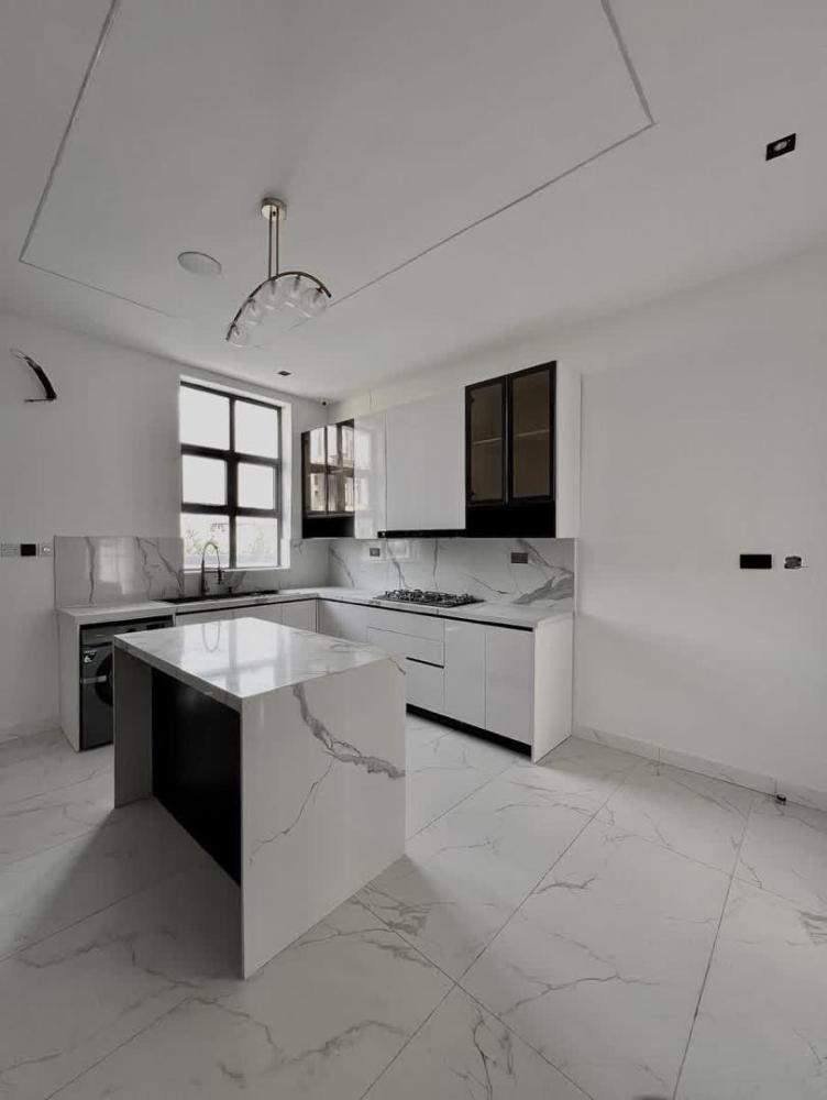 5 Bedroom Fully Detached Duplex Available at Ikate, Lekki.