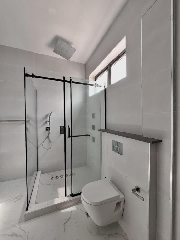 5 Bedroom Fully Detached Duplex Available at Ikate, Lekki.