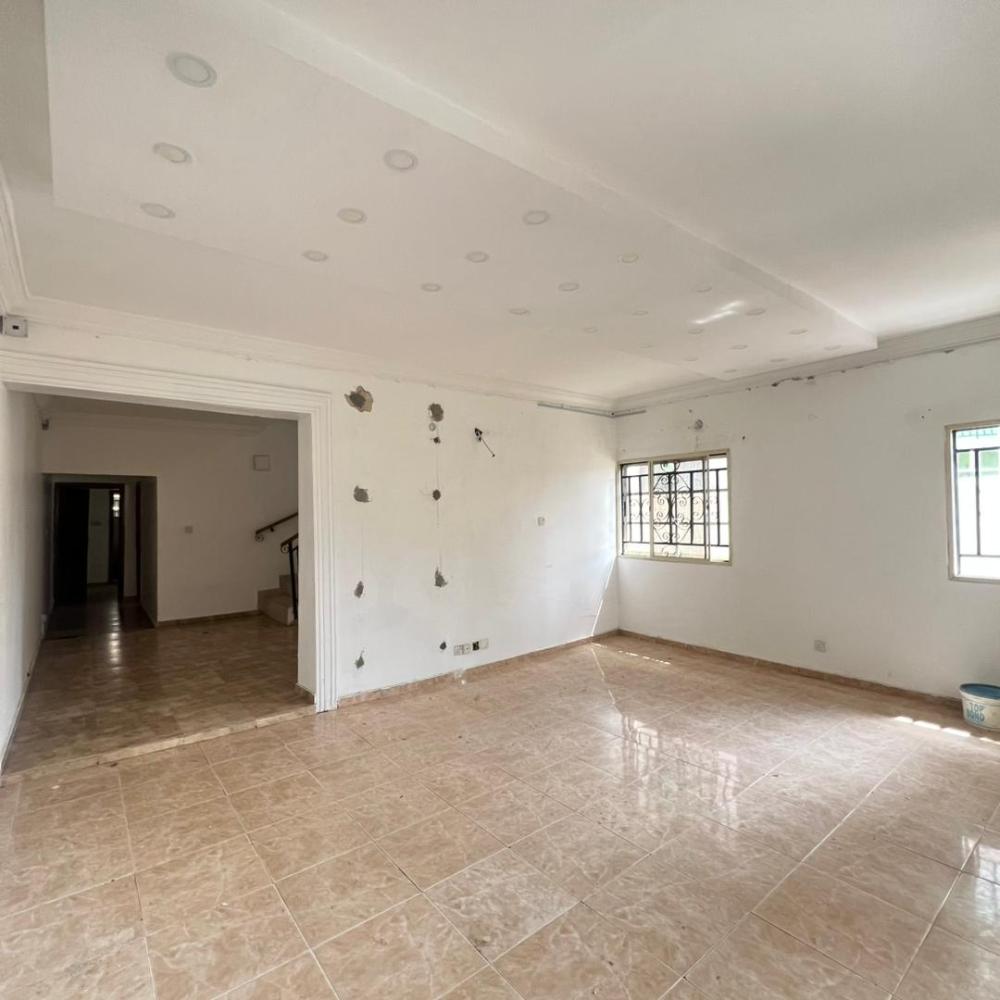 4 Bedroom Semi Detached Duplex at Osapa, Lekki.