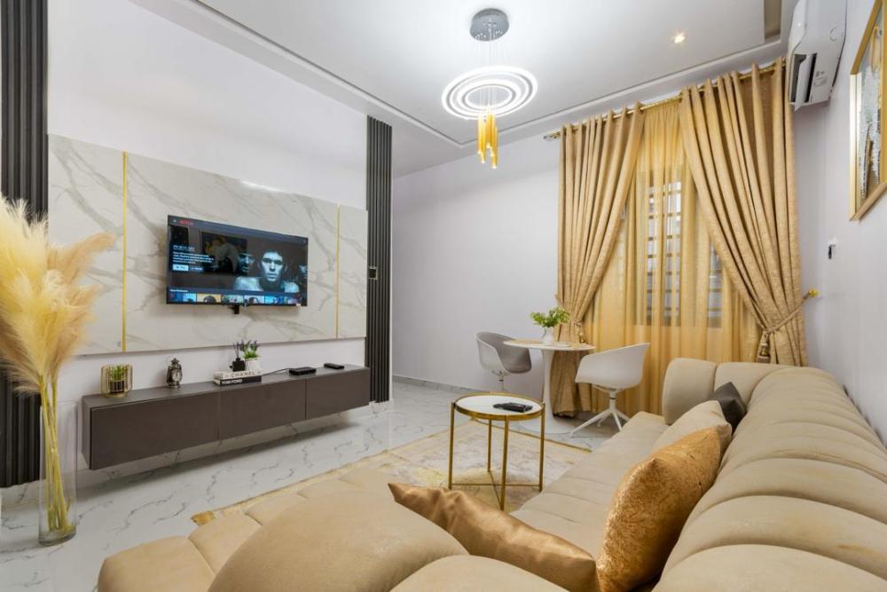 One bedroom apartment available today