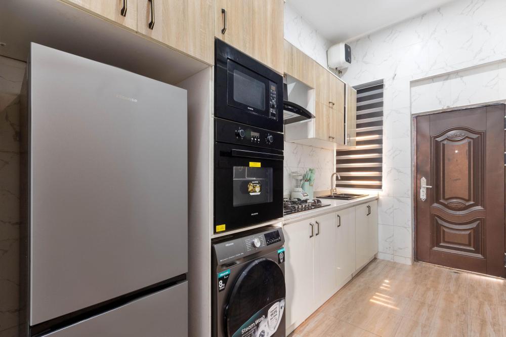 BRAND NEW 1/2 BEDROOM APARTMENT WITH *PRIVATE CINEMA SNOOKER,TABLE TENNIS* AND  OTHER TOP NOTCH AMENITIES AVAILABLE.  Location📍IKOTA GRA , LEKKI